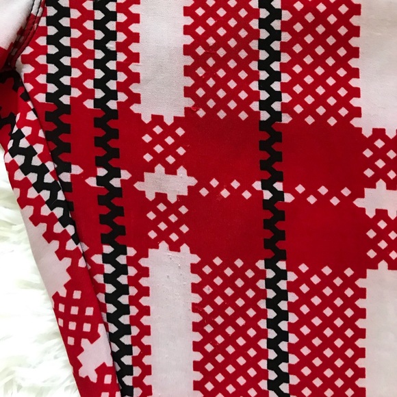 Large Red & White Checker Print Leggings With Zippers - Picture 2 of 5